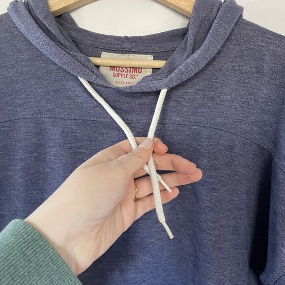 Mossimo Supply Co. indigo lightweight hooded sweater hoodie women's size M - Picture 5 of 8